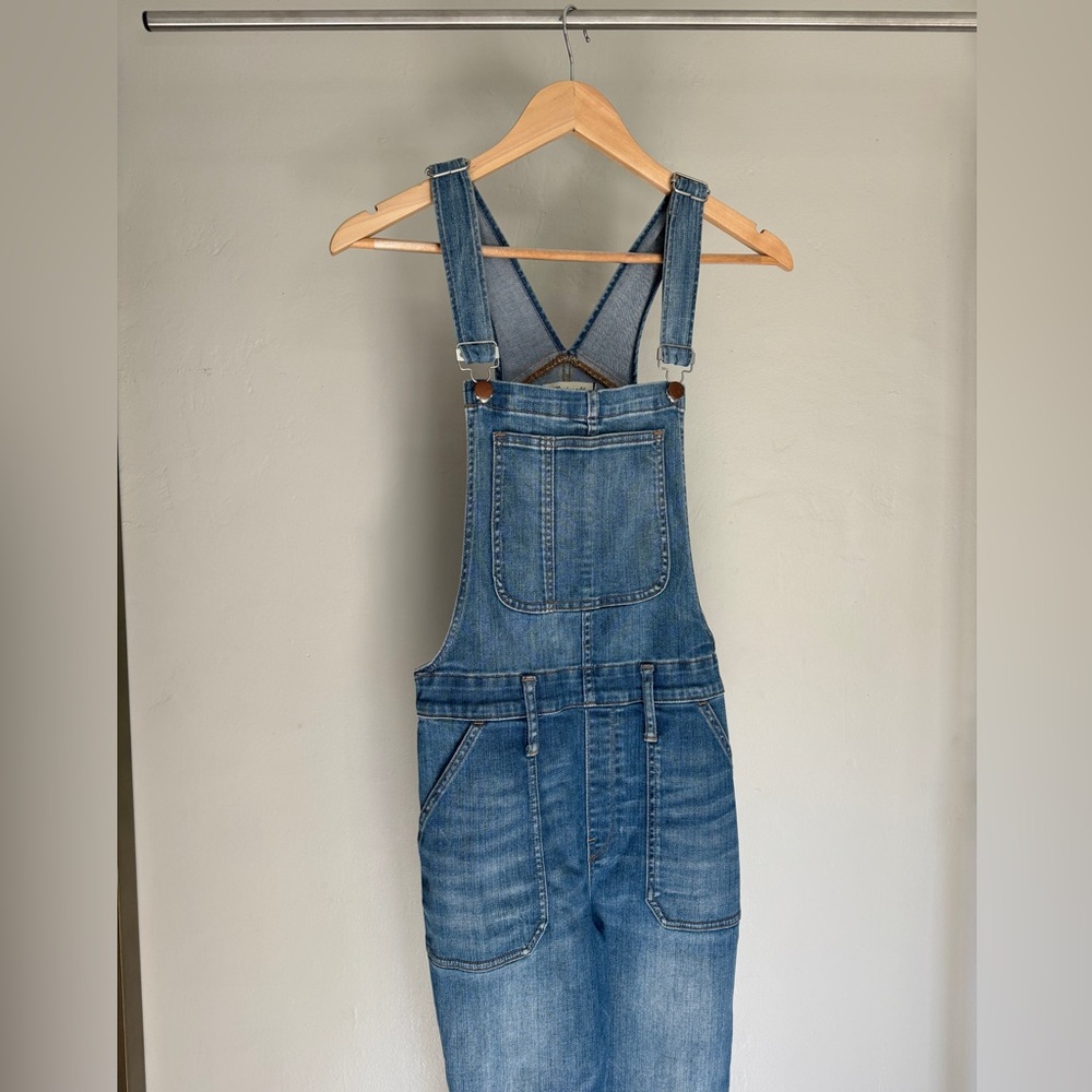 Madewell: Skinny Overalls in GROVELAND WASH (Size L)
